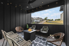 Stunning Home with Garage and Patio Walk to Restaurants 12 South and Belmont